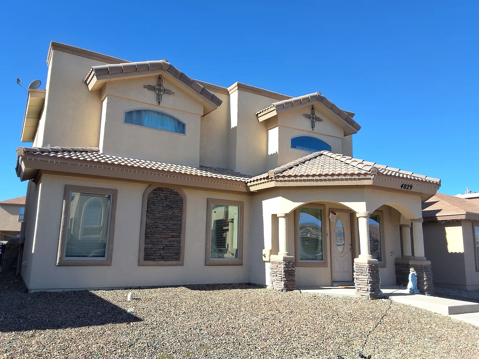 4029 Hueco